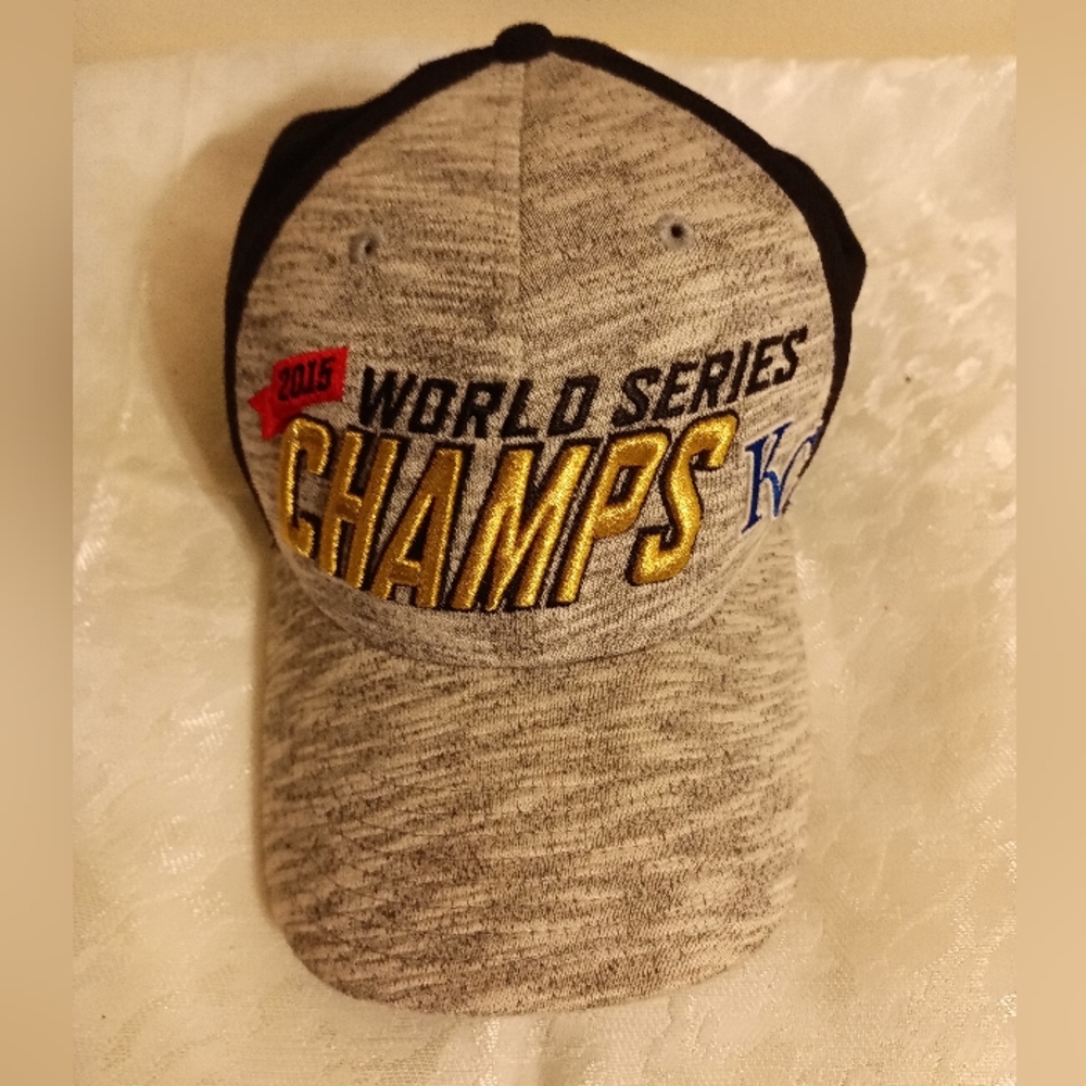 Kansas City Royals 2015 World Champion one size hat gray